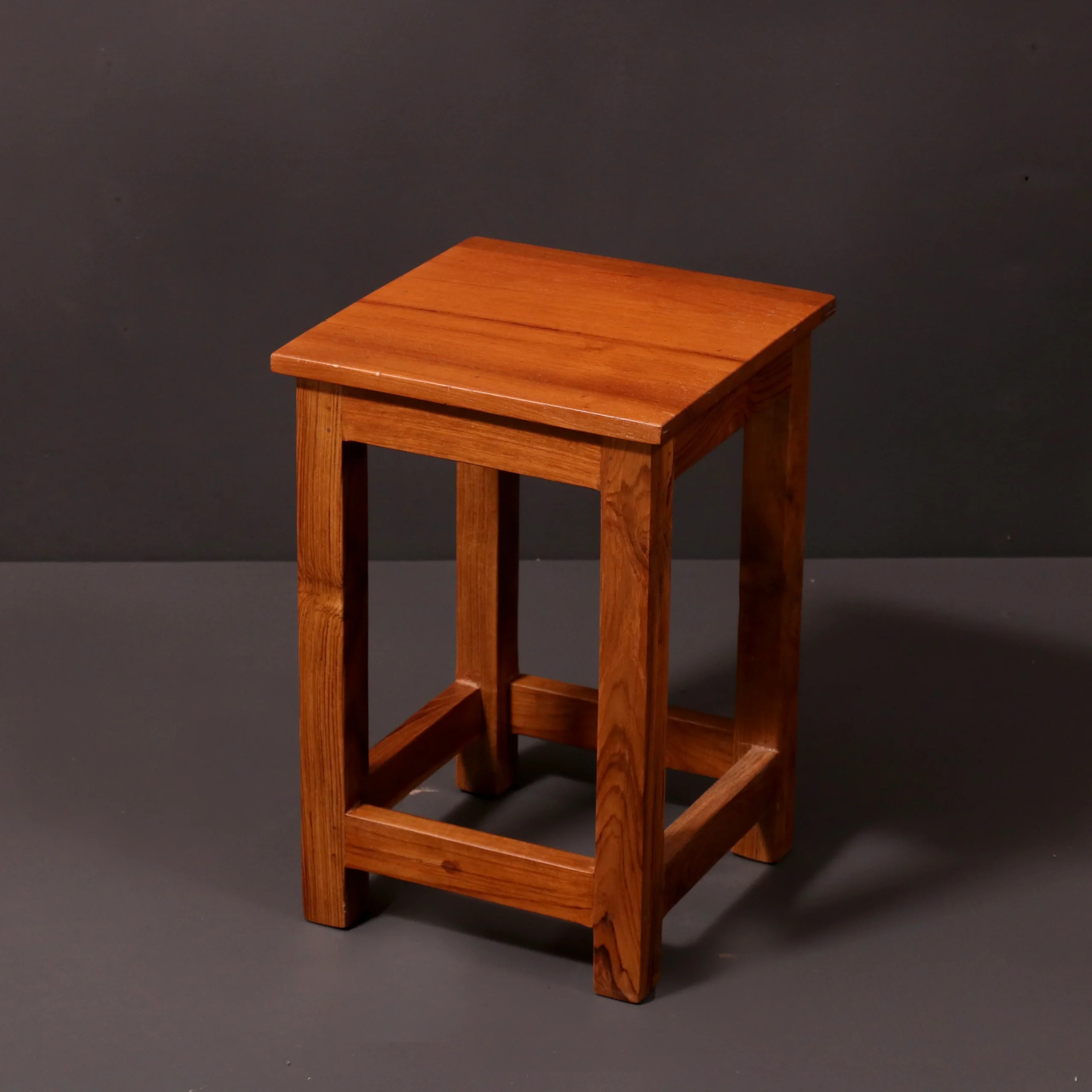 Stool 01 - WOOD